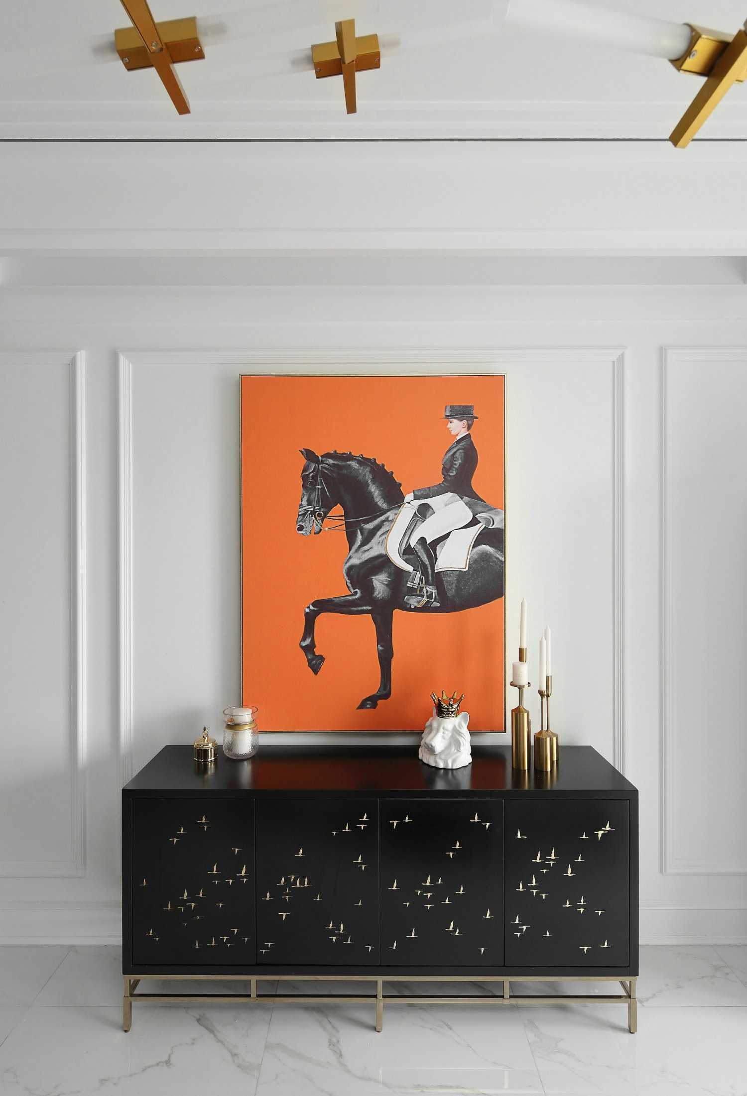 白色為主 黑色點(diǎn)綴 在這個(gè)黑白相交的空間里點(diǎn)綴上香橙色 看起來(lái)沒(méi)有一點(diǎn)突兀 白色為主 黑色點(diǎn)綴 在這個(gè)黑白相交的空間里點(diǎn)綴上香橙色 看起來(lái)沒(méi)有一點(diǎn)突兀