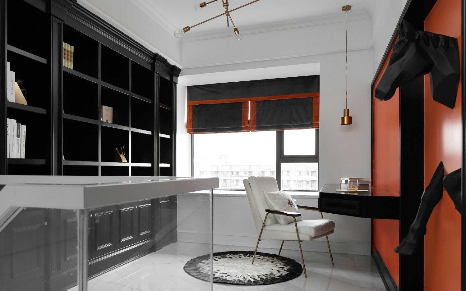 白色為主 黑色點(diǎn)綴 在這個(gè)黑白相交的空間里點(diǎn)綴上香橙色 看起來(lái)沒(méi)有一點(diǎn)突兀 白色為主 黑色點(diǎn)綴 在這個(gè)黑白相交的空間里點(diǎn)綴上香橙色 看起來(lái)沒(méi)有一點(diǎn)突兀